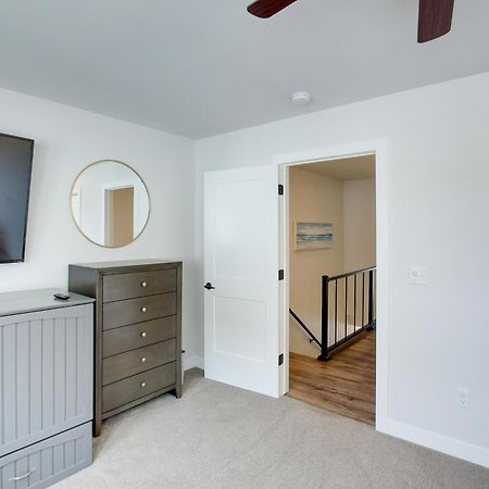 Riverfront Sheboygan Townhome With Grill! Εξωτερικό φωτογραφία