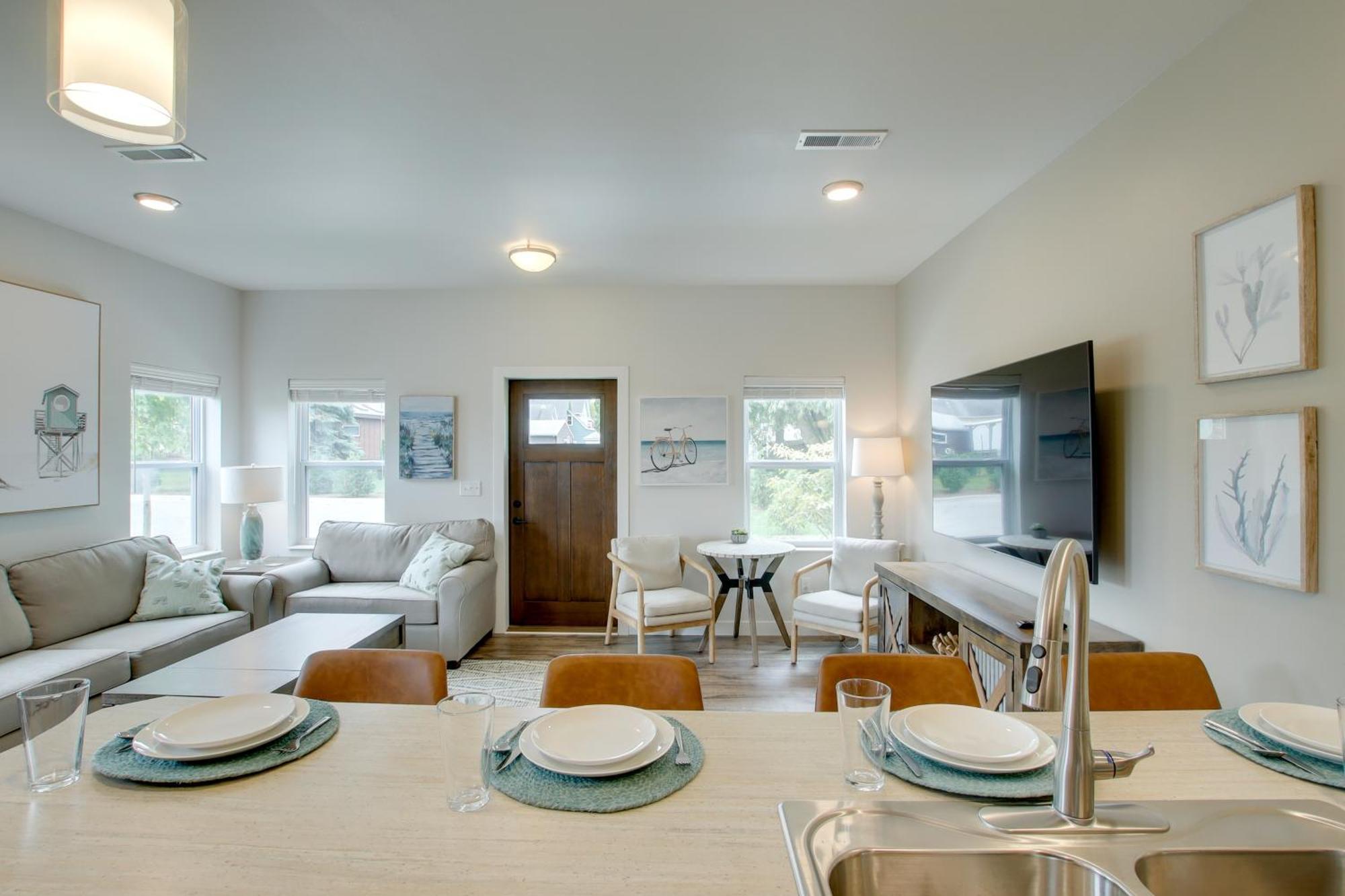 Riverfront Sheboygan Townhome With Grill! Εξωτερικό φωτογραφία